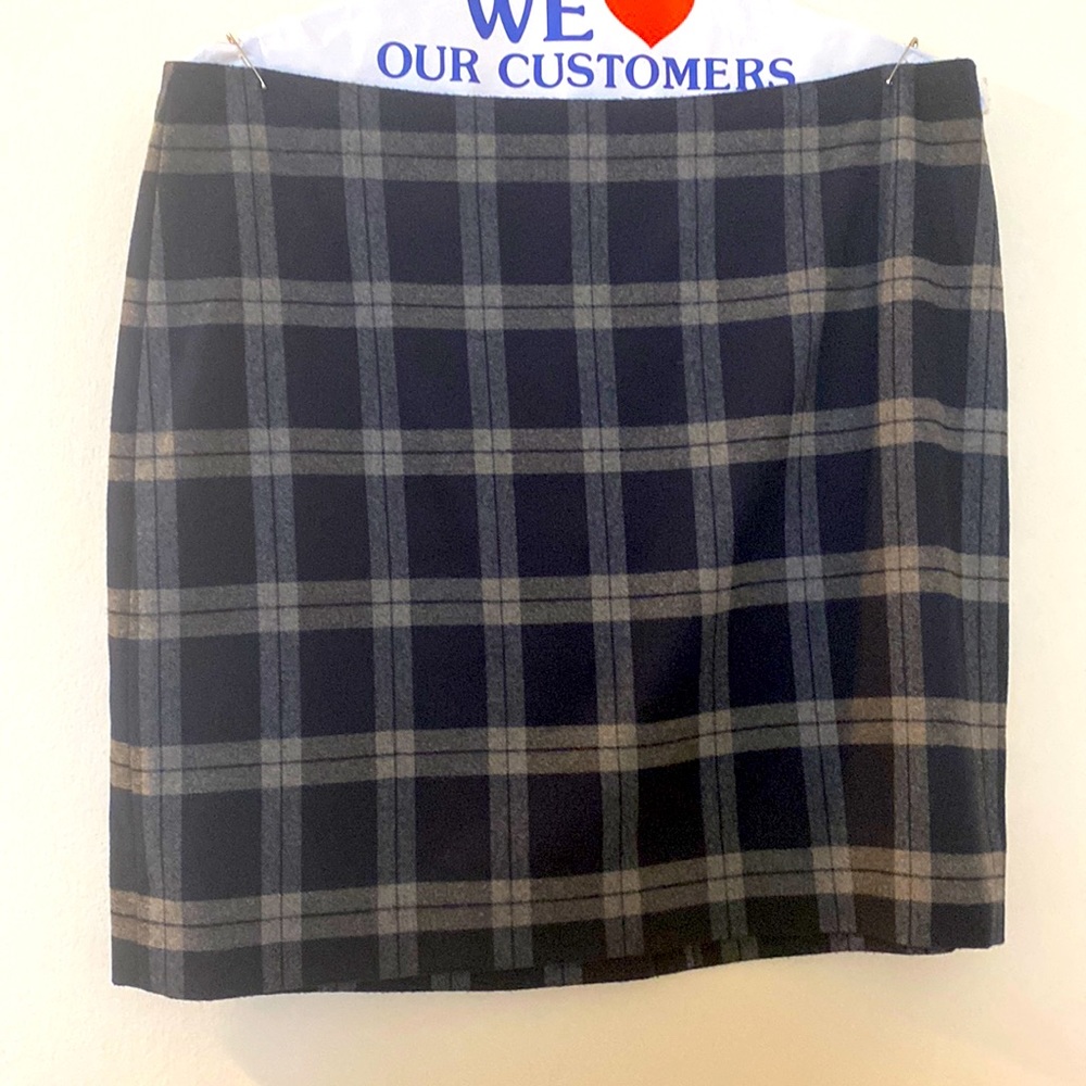 Banana Republic miniskirt